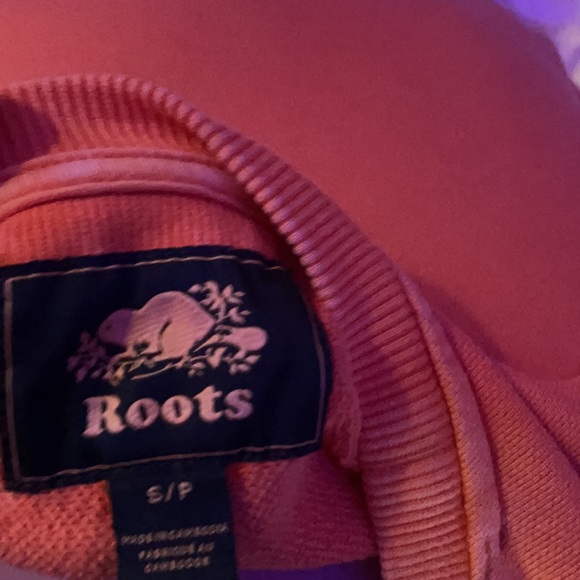 Men’s ROOTS crew neck size Small. - Picture 2 of 2